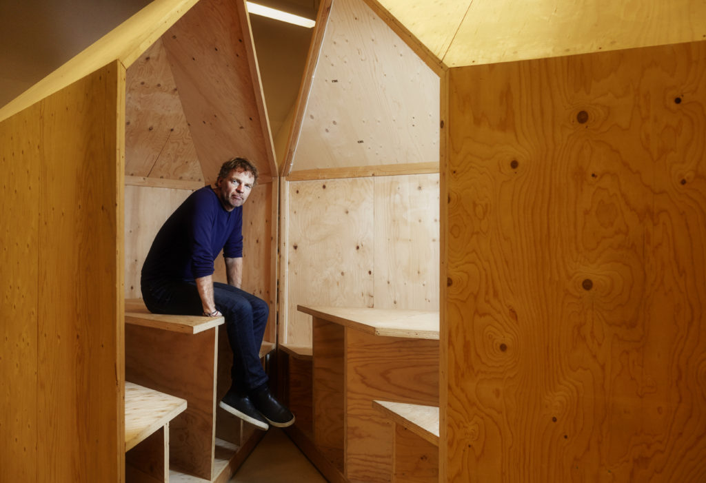 Available to watch – 2017 NewNowNext | Winy Maas